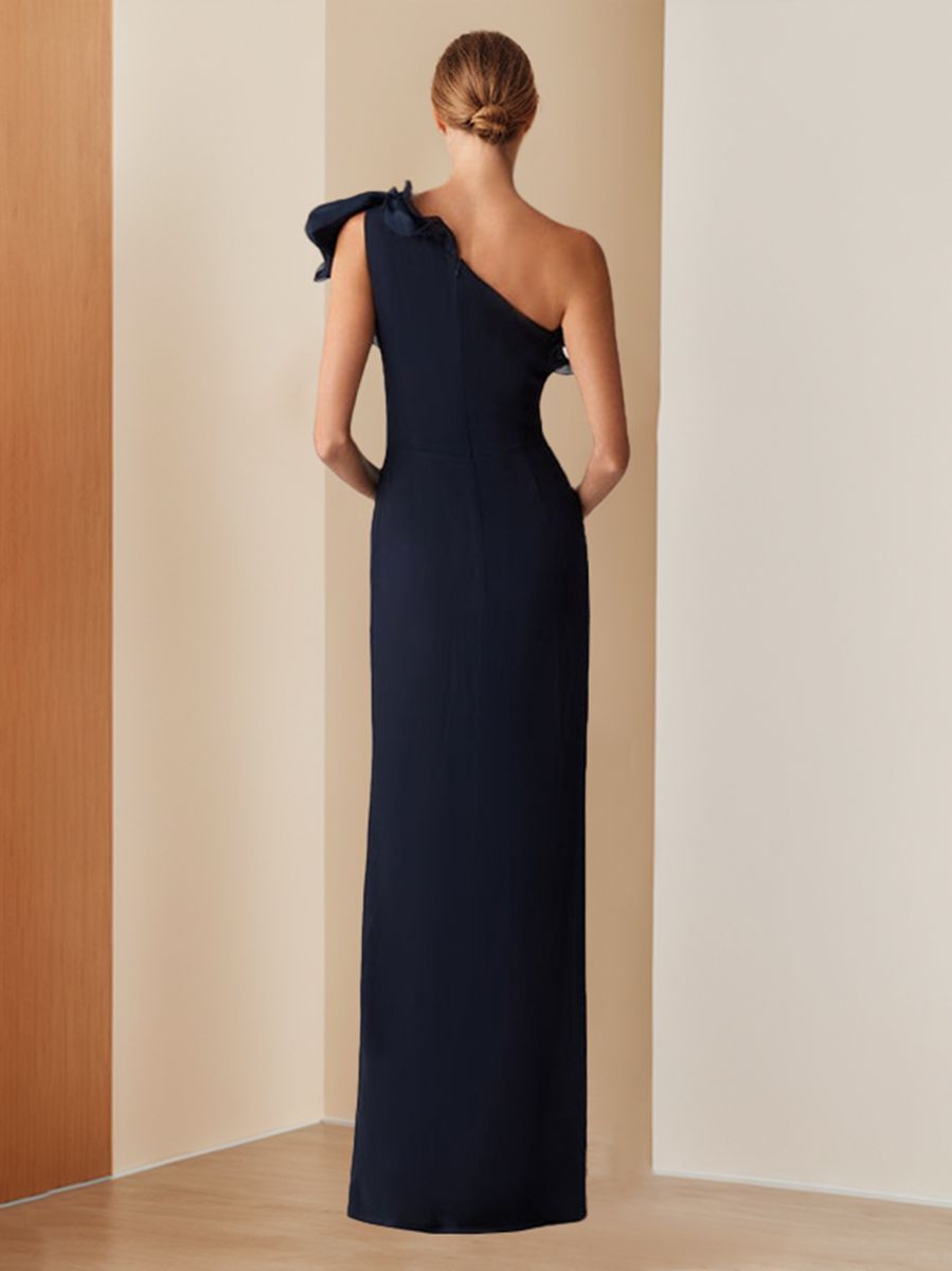 One-Shoulder Sleeveless Ruffled Evening Gown in Floor-Length Sheath/Column Style