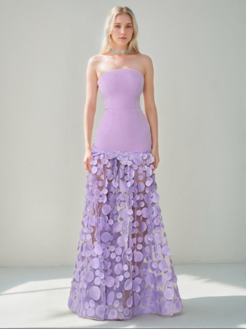 Strapless Sleeveless A-Line Princess Floor-Length Evening Dresses Featuring Appliques