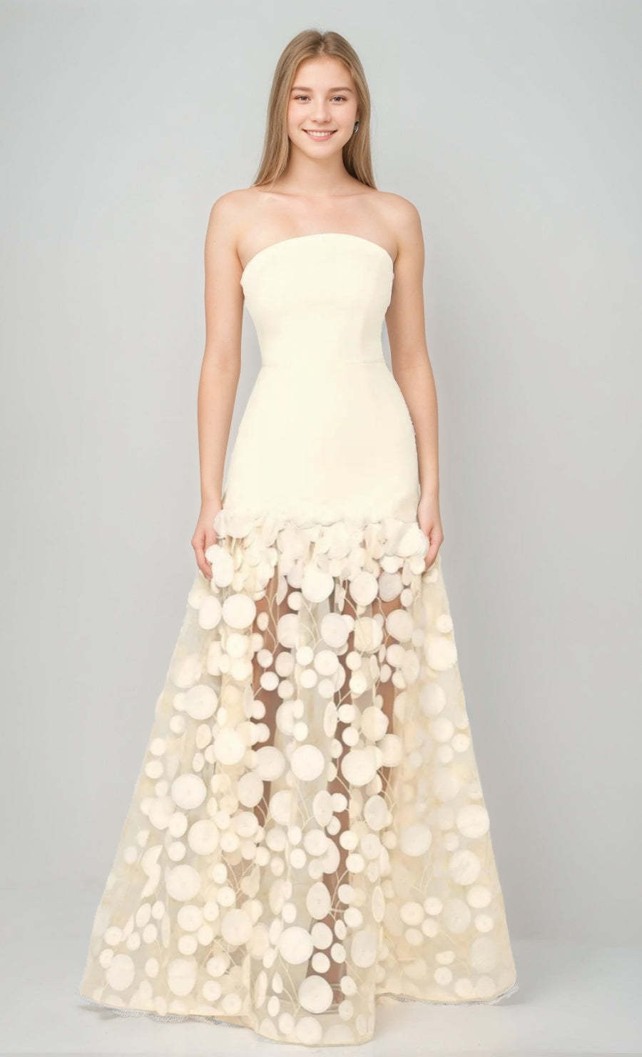 Strapless Sleeveless A-Line Princess Floor-Length Evening Dresses Featuring Appliques