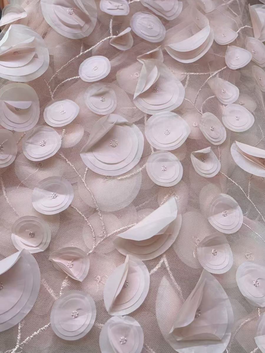 Strapless Sleeveless A-Line Princess Floor-Length Evening Dresses Featuring Appliques