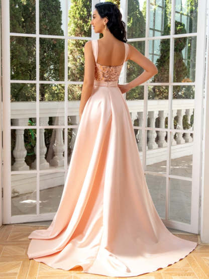 V-Neck Sleeveless Floor-Length Sheath/Column Evening Gown with Sequins Slit & Watteau Train
