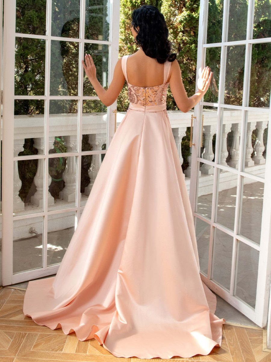 V-Neck Sleeveless Floor-Length Sheath/Column Evening Gown with Sequins Slit & Watteau Train