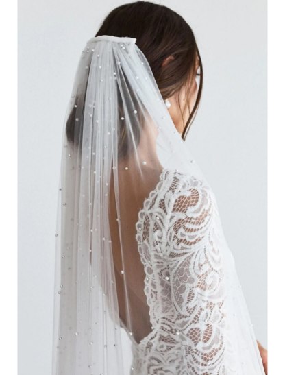 Vintage-style Single-tier Cathedral Wedding Veil with Faux Pearls on 280cm Tulle