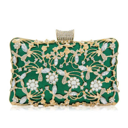 Elegant Custom Clutch Bags with Refined Style