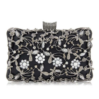 Elegant Custom Clutch Bags with Refined Style