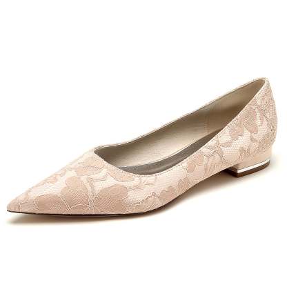 Elegant Low-Heel Bridal Shoes with Delicate Lace and Pointed Toe for Women