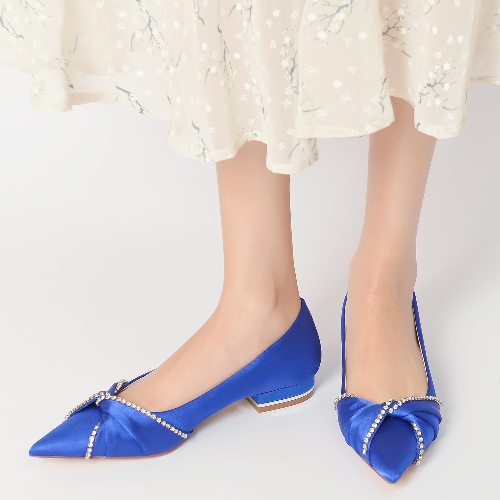 Bridal Shoes for Women with Silk Satin and Imitation Crystal Low Pointed Toe