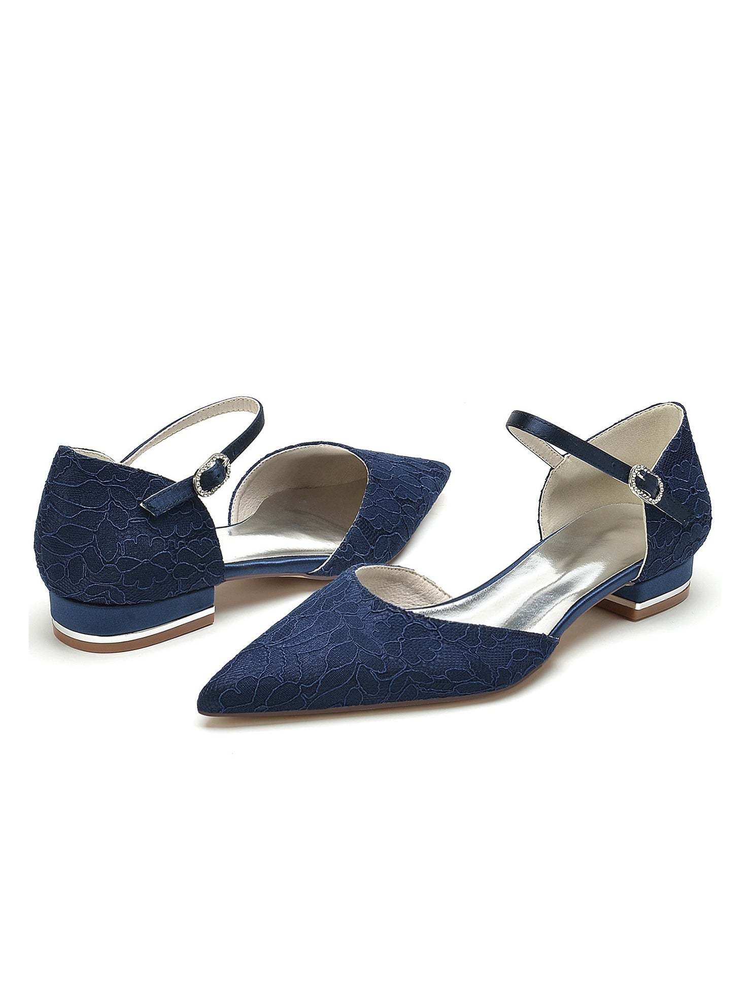 Bridesmaid Shoes for Women with Lace and Low Heel in Pointed Toe