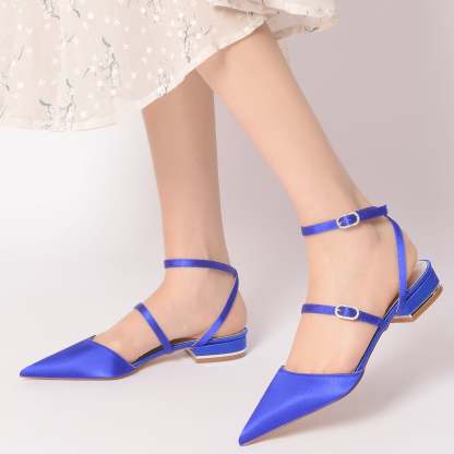Strappy Low-Heel Bridal Shoes for Women with Pointed Toe and Buckle
