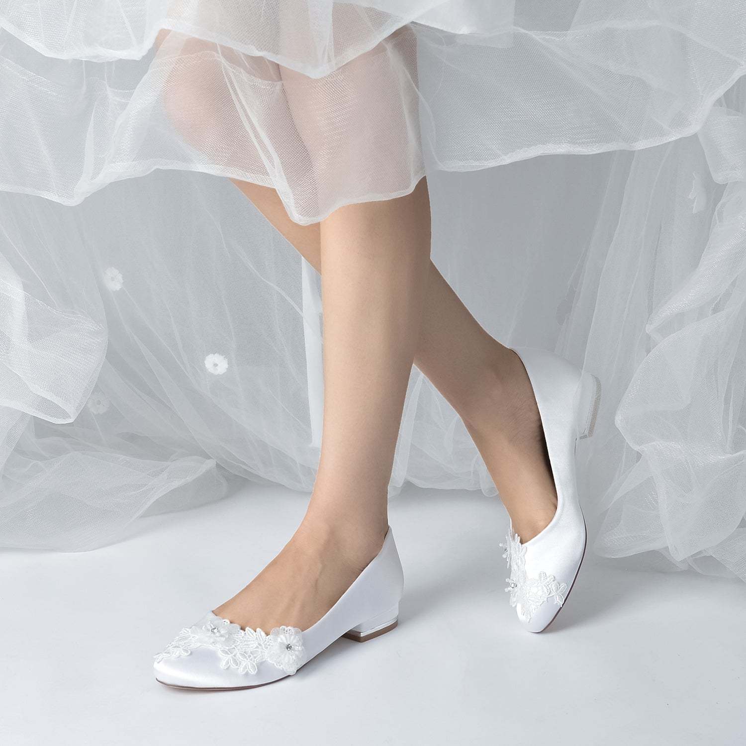 Bridal Shoes for Women with Applique Flower and Low Heel Closed Toe
