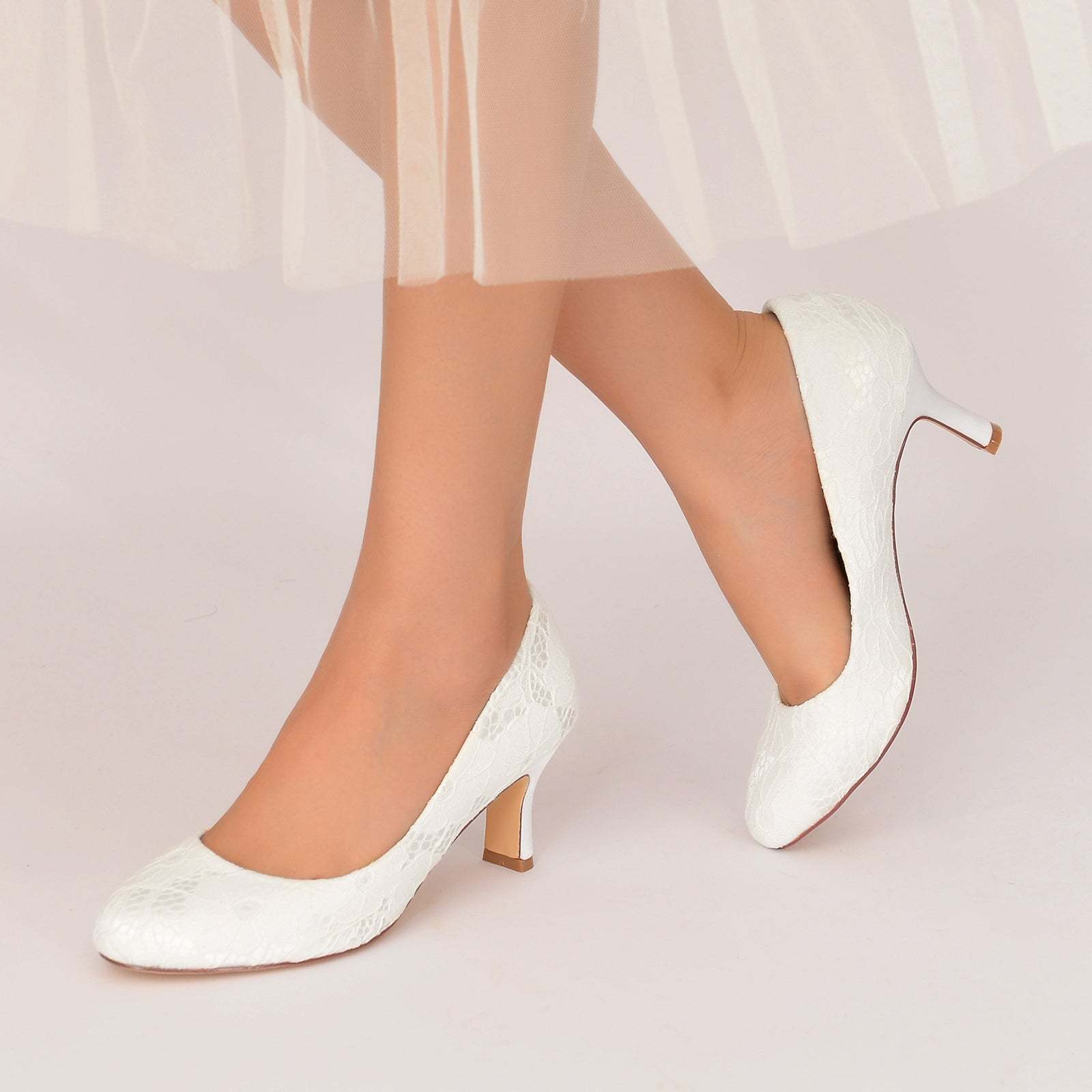 Bridal Shoes for Women with Lace Detail Mid Heel and Round Closed Toe