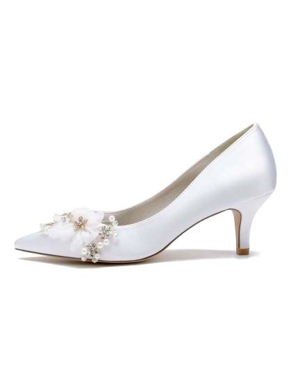 Bridal Shoes for Women with Applique and Pointed Toe in Mid Heel