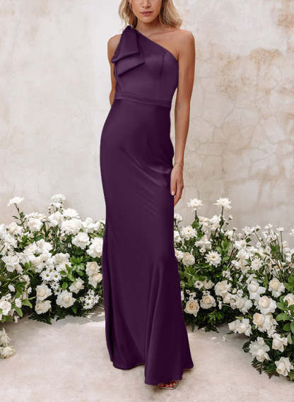 One-Shoulder Floor-Length Sheath Bridesmaid Gown