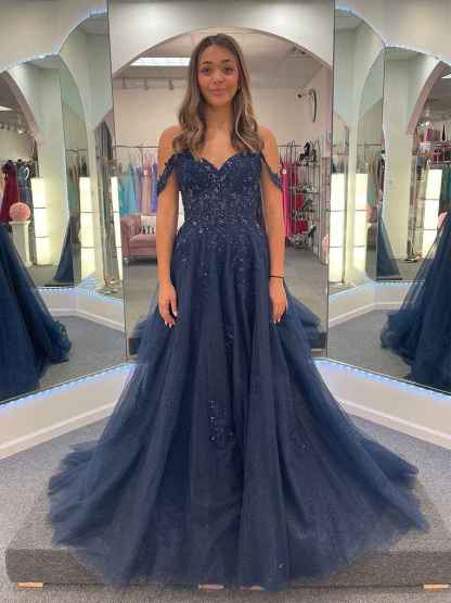 V-Neck Navy Blue Appliques Sparkle Tulle Long Prom Dress