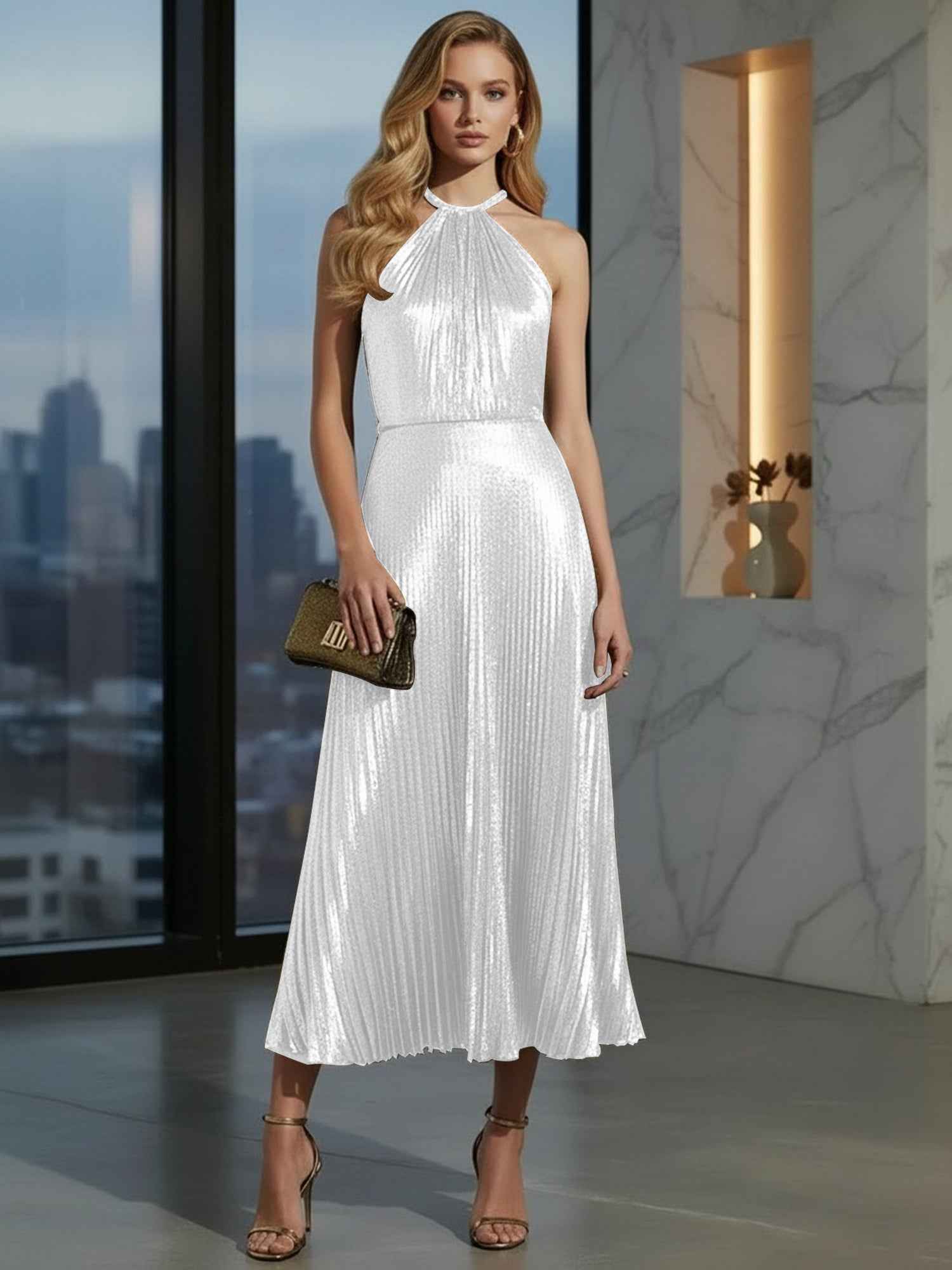 Luxurious Champagne-Gold Pleated Halter Midi Prom Dress