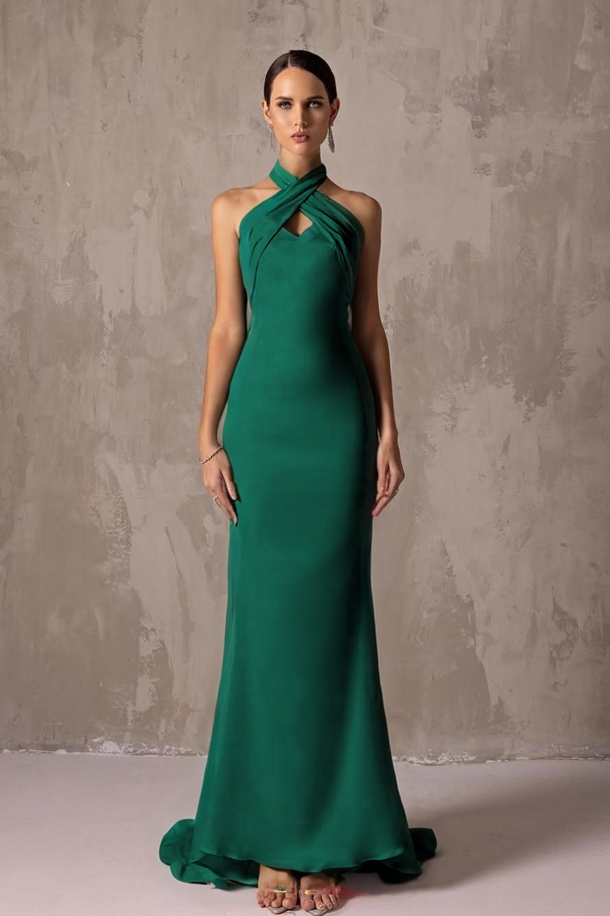 Charming Halter Sleeveless Long Mermaid Prom Dress With Pleated