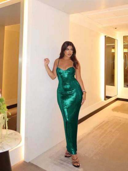 Spaghetti Strap Sleeveless Long Mermaid Prom Dress With Pleated