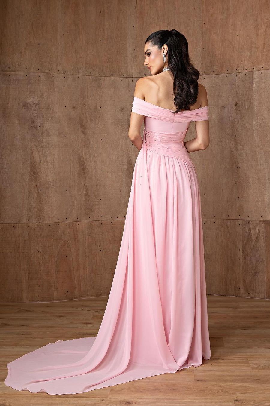 Off the Shoulder Sleeveless Strapless Ruffles Long Prom Dress With Beading