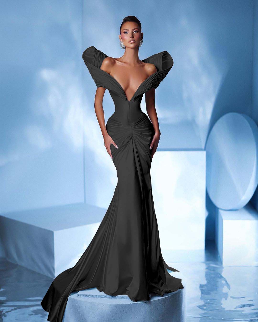 Off the Shoulder Sleeveless Mermaid Long Prom Dress With Pleated