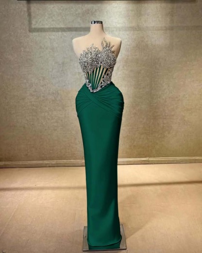 Strapless Sleeveless Long Mermaid Prom Dress With Beading Pleated