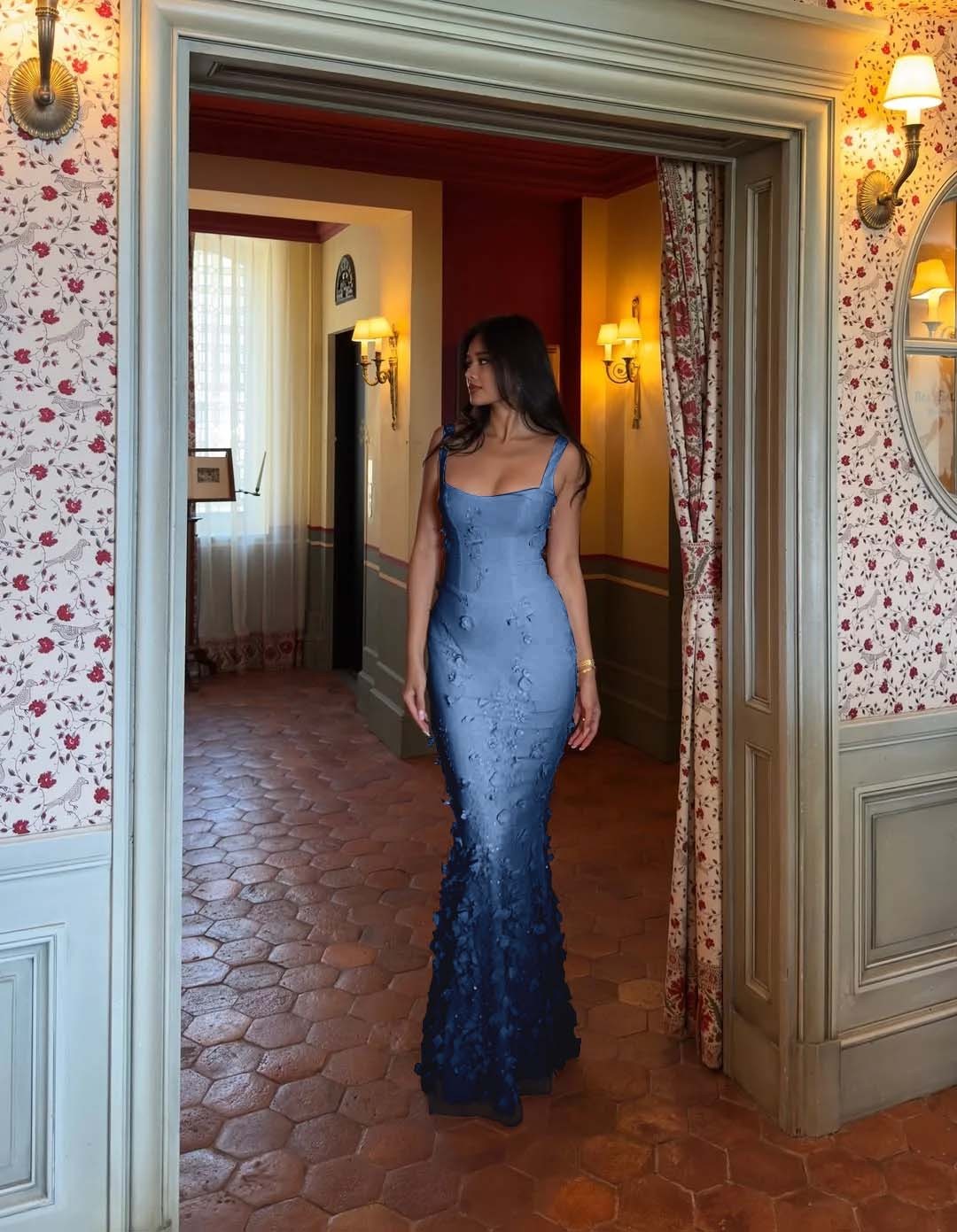 Straps Sleeveless Long Mermaid Prom Dress With Appliques Pleated