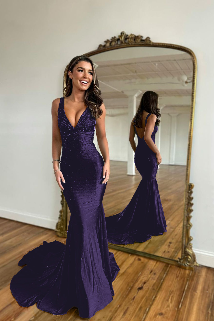 Straps Sleeveless V Neck Mermaid Long Prom Dress With Appliques