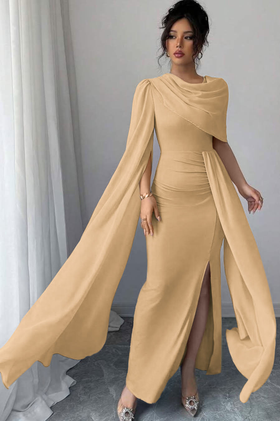 Sleeveless Jewel Neck Long Mermaid Prom Dress With Split Pleated