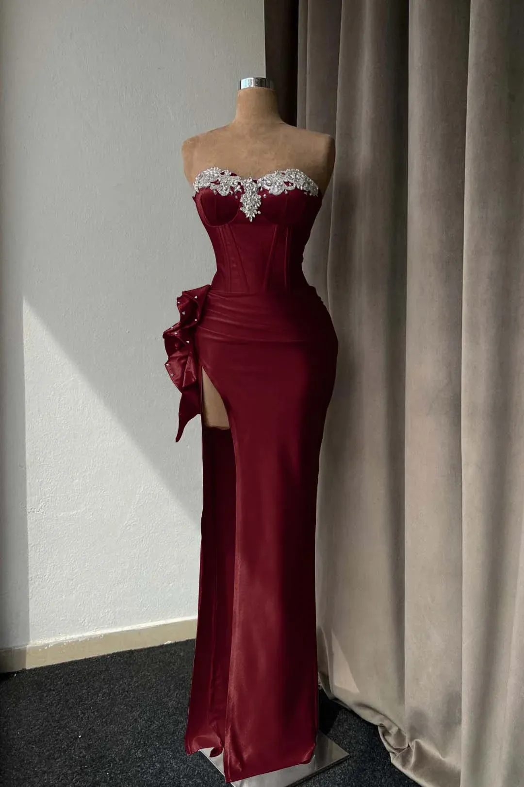 Light Purple Prom Dress With Rhinstone High Slit Gown Sleeveless