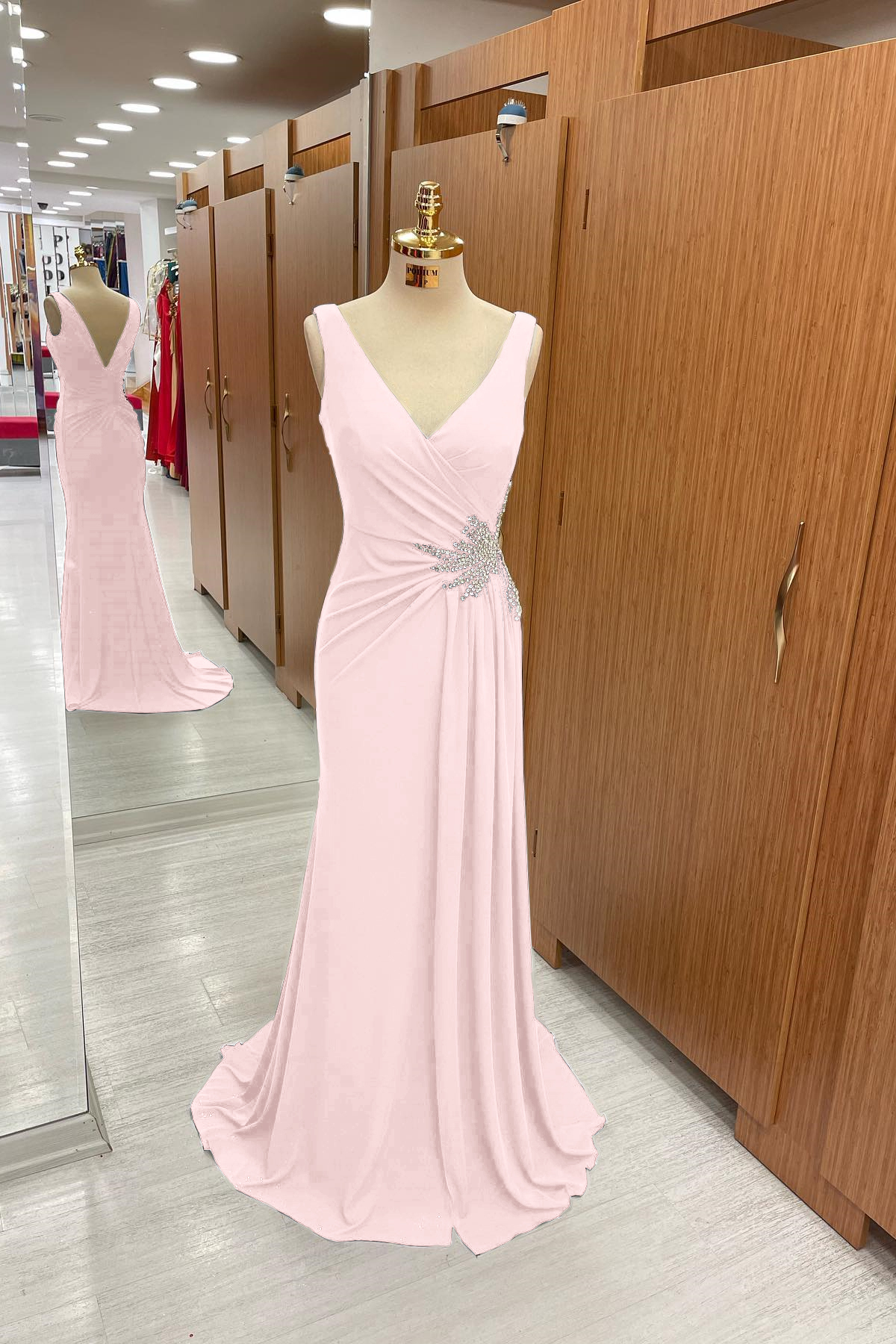 Amazing Dark Navy Straps V Neck Pleated Prom Dress With Rhinestone