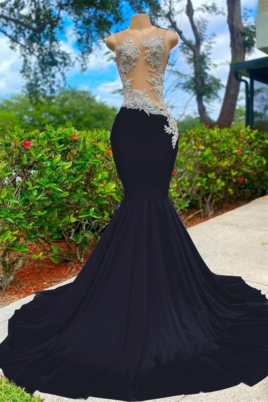Shining Sleeveless V Neck Mermaid Long Prom Dress With Appliques