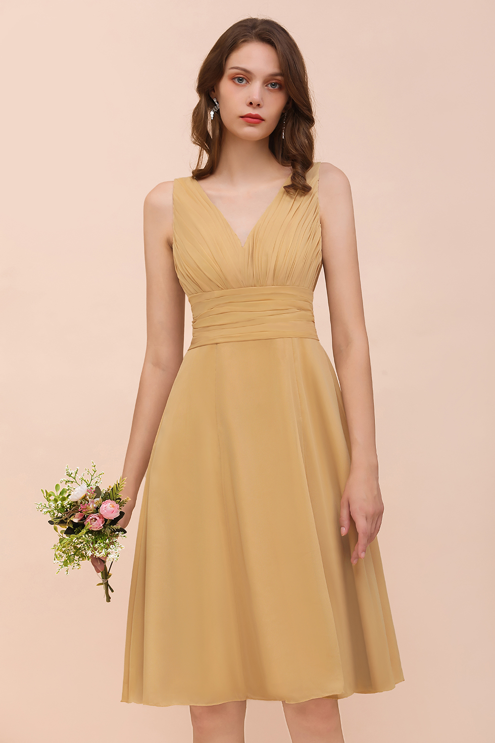 BMbridal Affordable V-Neck Ruffle Gold Short Bridesmaid Dresses with Bow-BMbridal
