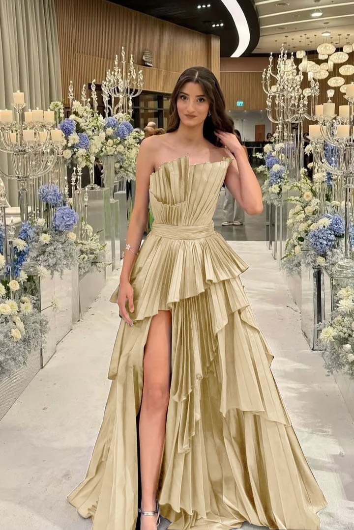 Charming Strapless Sleeveless Long Split Prom Dress With Pleated