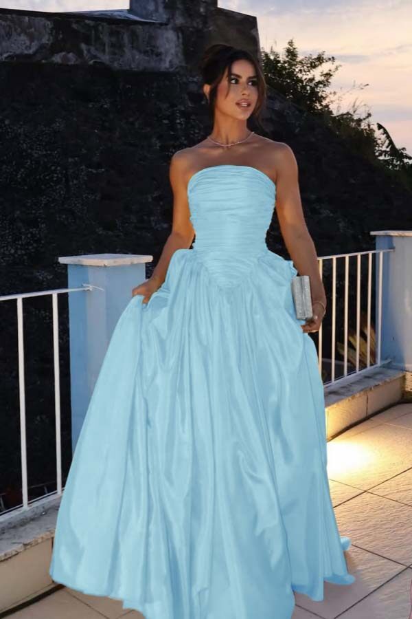 Glamorous Strapless Sleeveless Long Prom Dress With Pleated