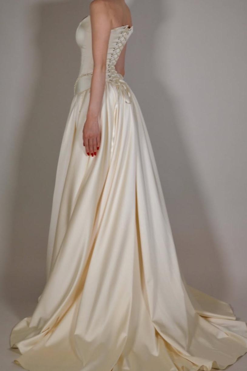 Strapless Sleeveless Long A Line Prom Dress With Pleated Beading