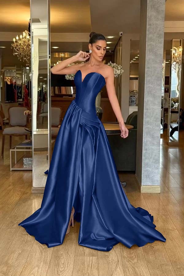 Stunning Strapless Sleeveless Long Split Prom Dress With Pleated