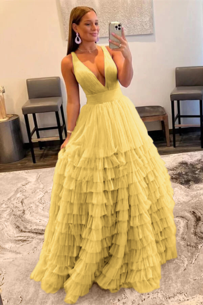 Elegant Deep V Neck Tulle layers Prom Dress With Sleeveless Online Lilac