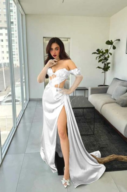 Off the Shoulder Sleeveless Long Mermaid Prom Dress With Gloves