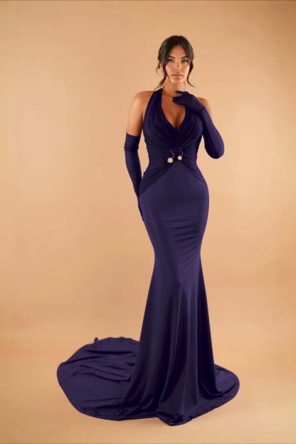 Halter Sleeveless Long Mermaid Prom Dress With Pleated Gloves