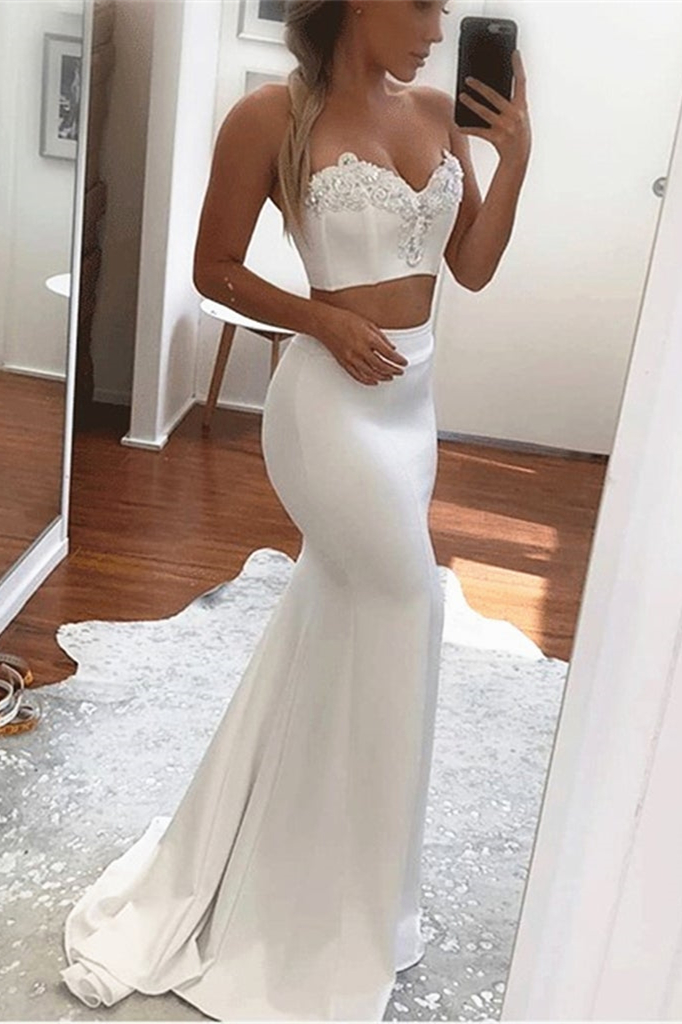 Two Pieces White Sweetheart Sleeveless Long Mermaid Prom Dress With Appliques