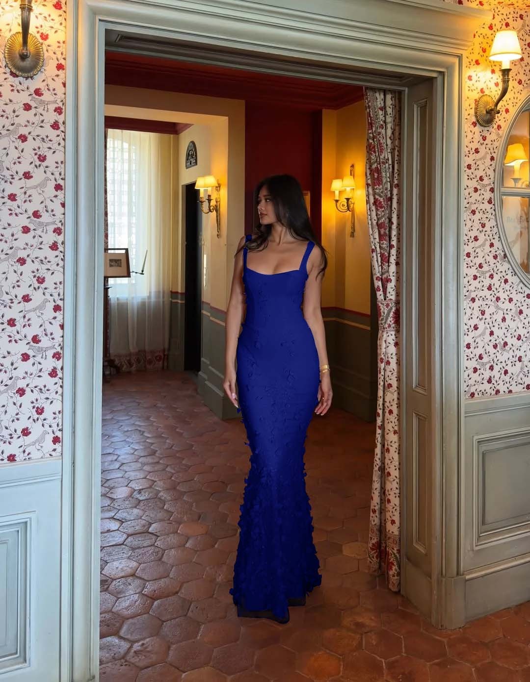 Straps Sleeveless Long Mermaid Prom Dress With Appliques Pleated