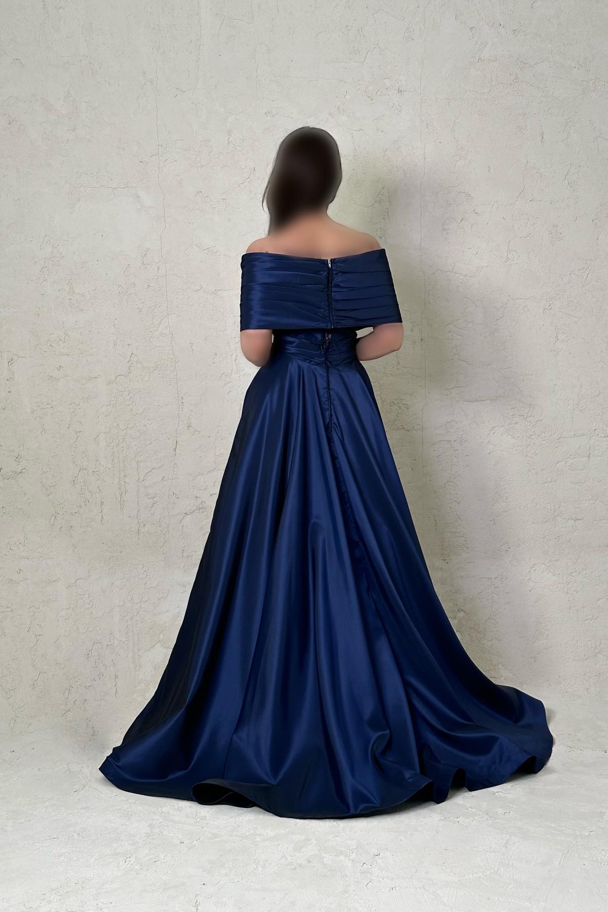 Off the Shoulder Sleeveless A Line Long Prom Dress With Pleated