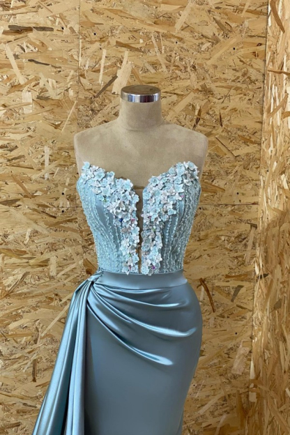 Sleeveless Strapless Mermaid Prom Appliques Dress With Split