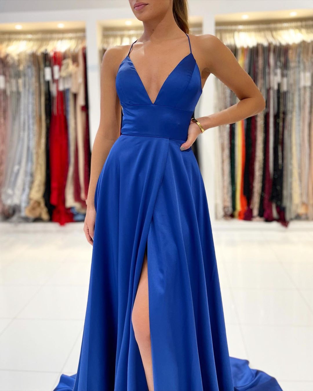 Stunning Royal Blue Modern Sleeveless V Neck Prom Dress With Front Split