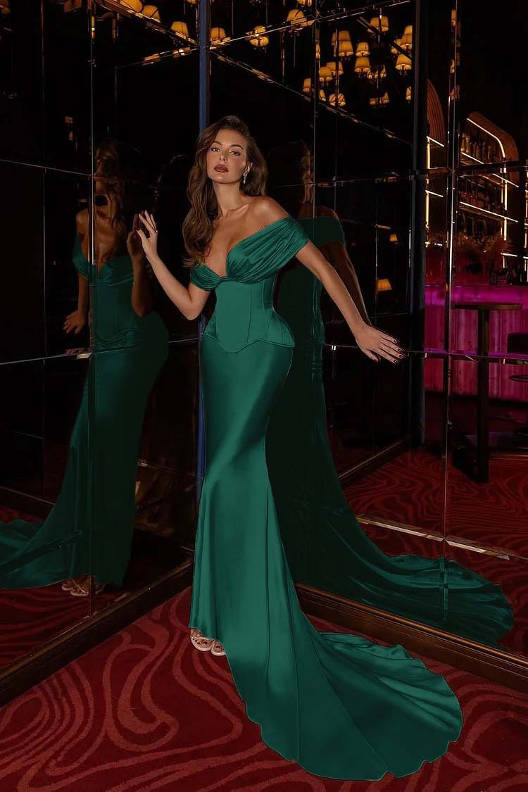 Off the Shoulder Sleeveless Long Mermaid Prom Dress With Pleated