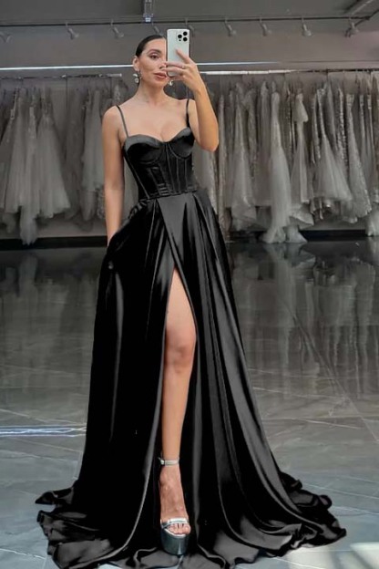 Spaghetti Strap Sleeveless Long Split Prom Dress With Pleated
