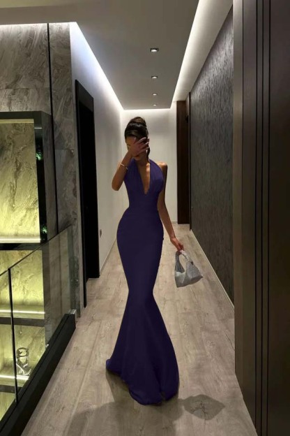 Halter V Neck Sleeveless Long Mermaid Prom Dress With Pleated