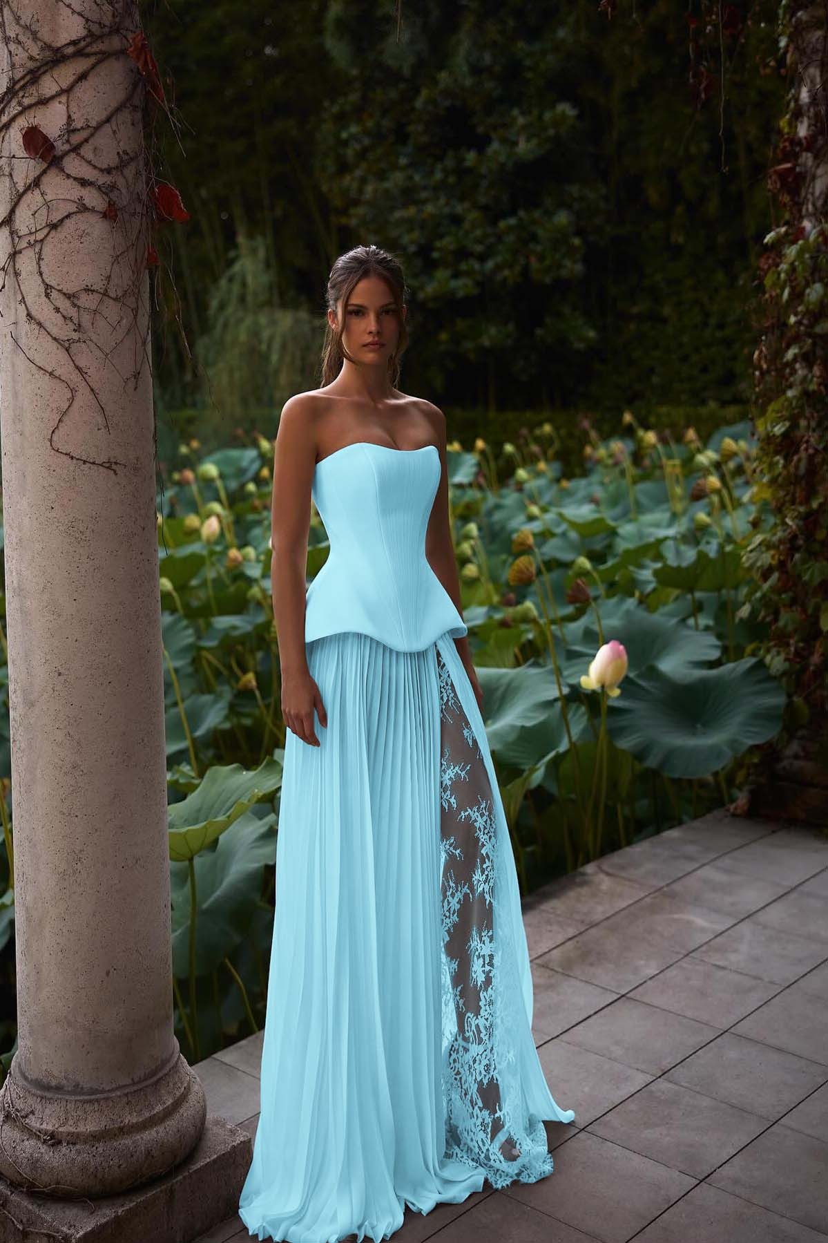 Strapless Sleeveless Long Prom Dress With Pleated Split Appliques