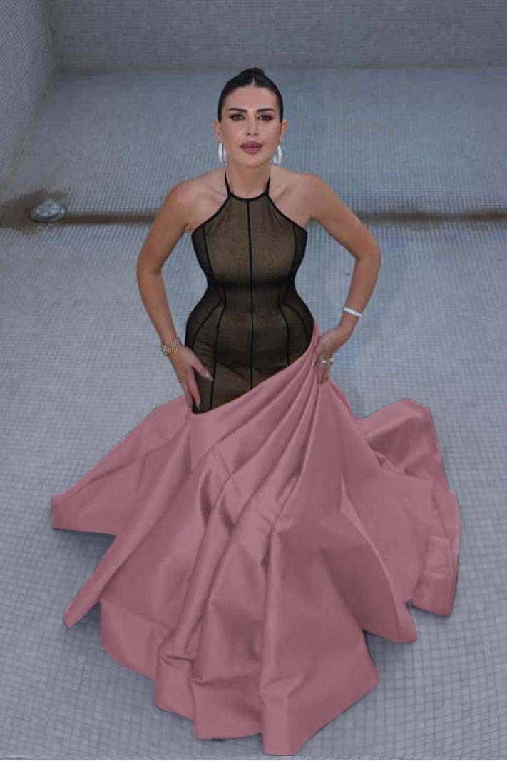 Stunning Halter Sleeveless Long Mermaid Prom Dress With Pleated