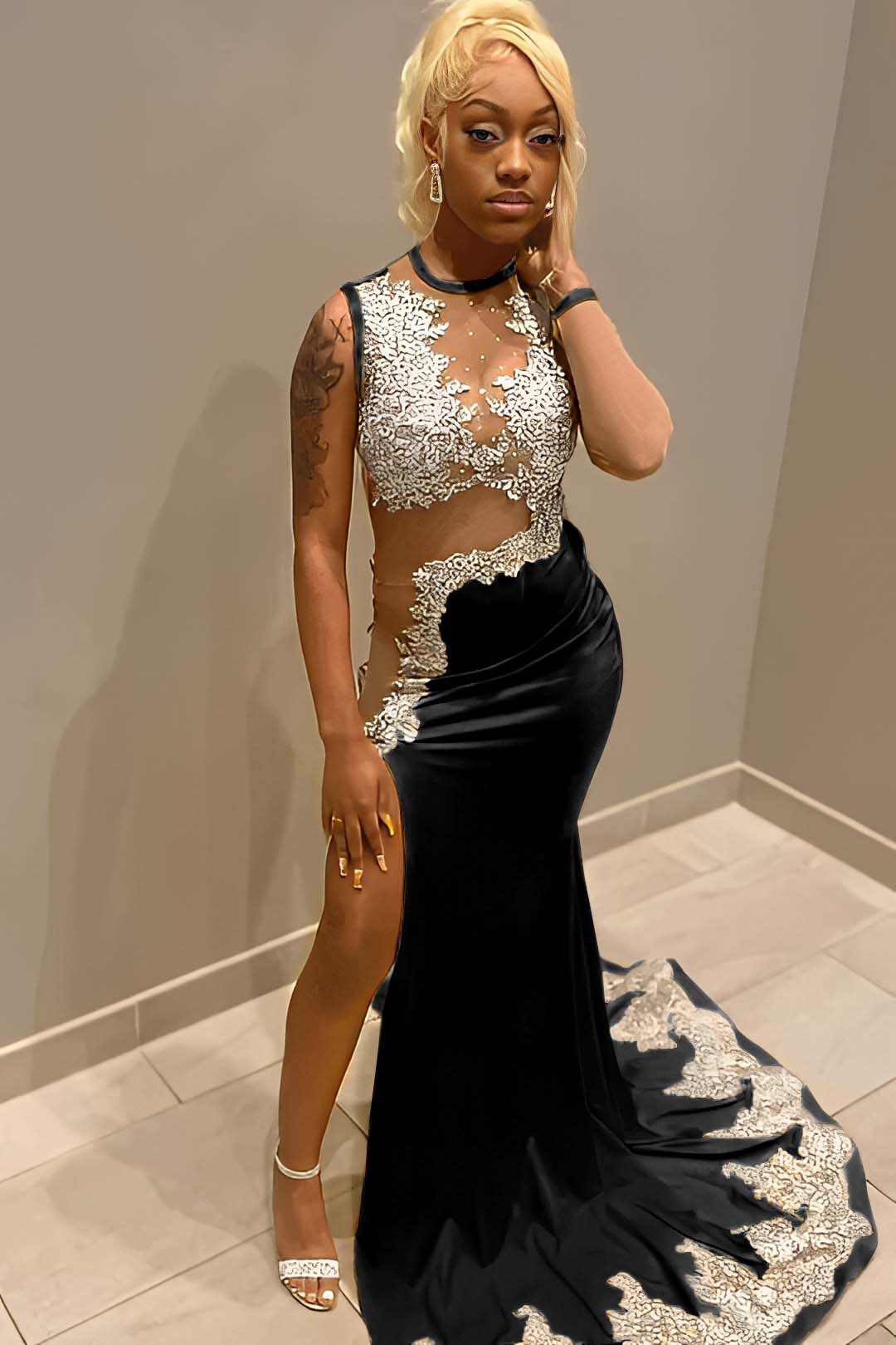 Sleeveless Jewel Neck Long Mermaid Prom Dress With Split Appliques