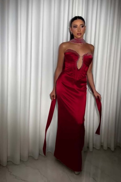 Strapless Sleeveless Long Mermaid Prom Dress With Pleated Beading